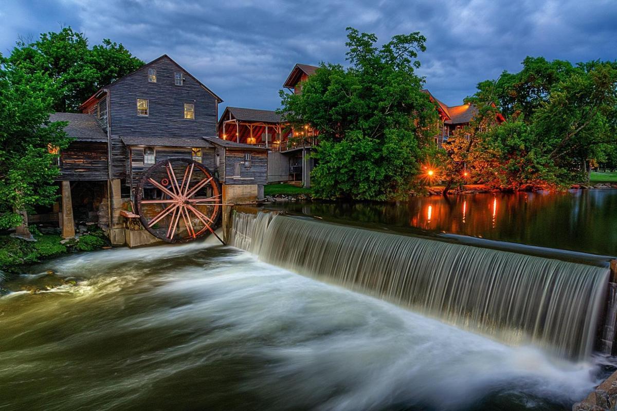 The Nut House, Hot Tub, Game Room, Wifi, 1089 Free Tickets Each Paid Day, Dollywood And More! Pigeon Forge Dış mekan fotoğraf